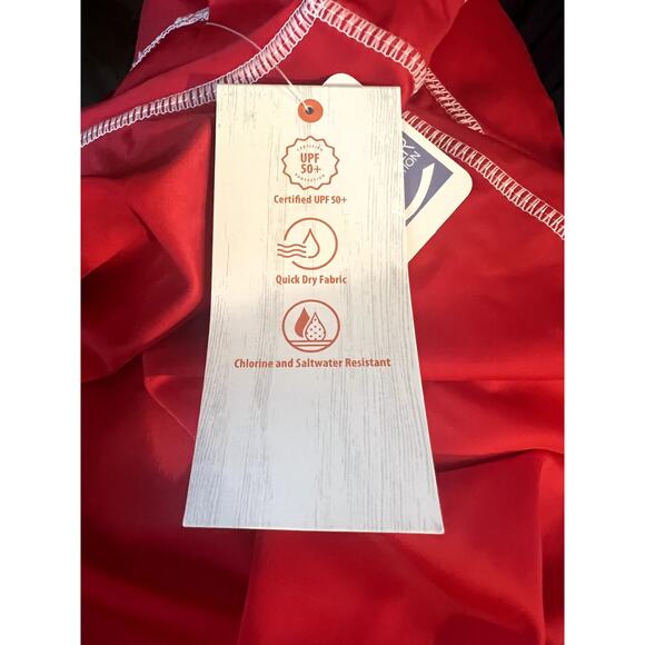 UV Skinz Red RashGuard Size Large New with Tags - Picture 3 of 4